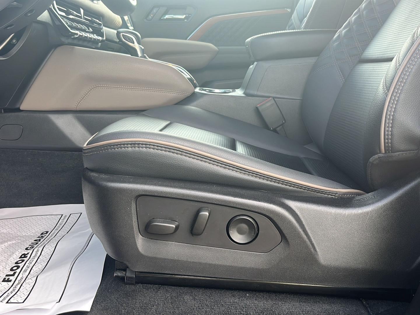 2023 GMC Canyon 4WD Denali