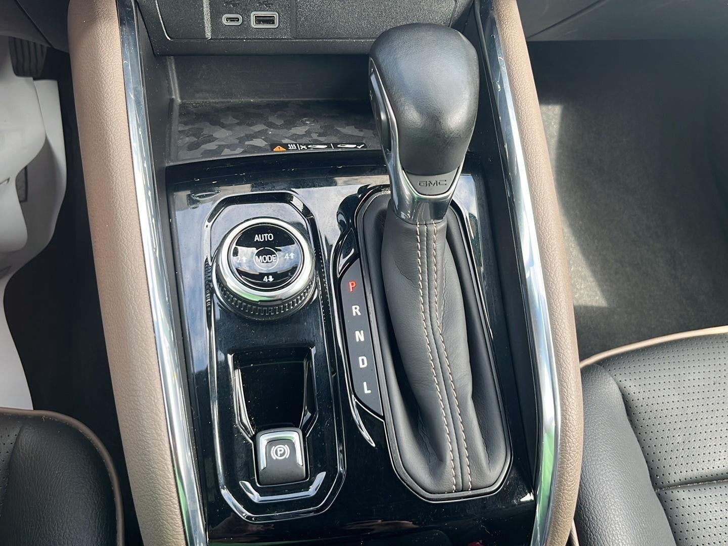 2023 GMC Canyon 4WD Denali