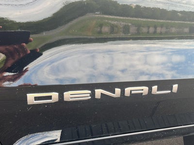2023 GMC Canyon 4WD Denali