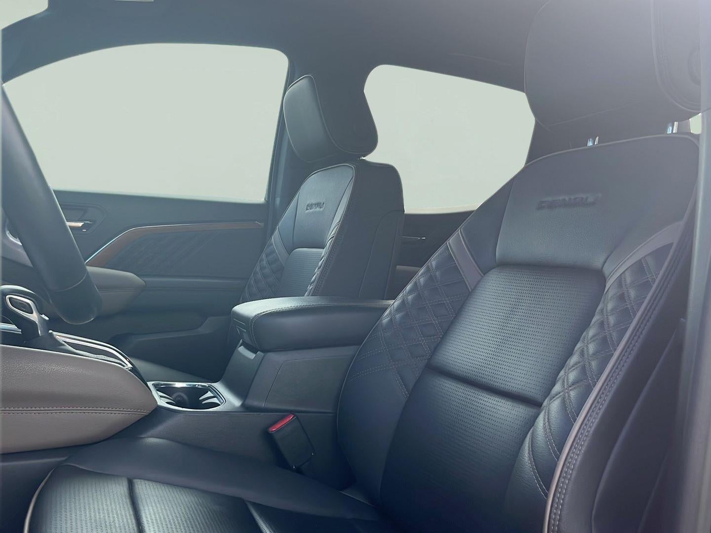 2023 GMC Canyon 4WD Denali