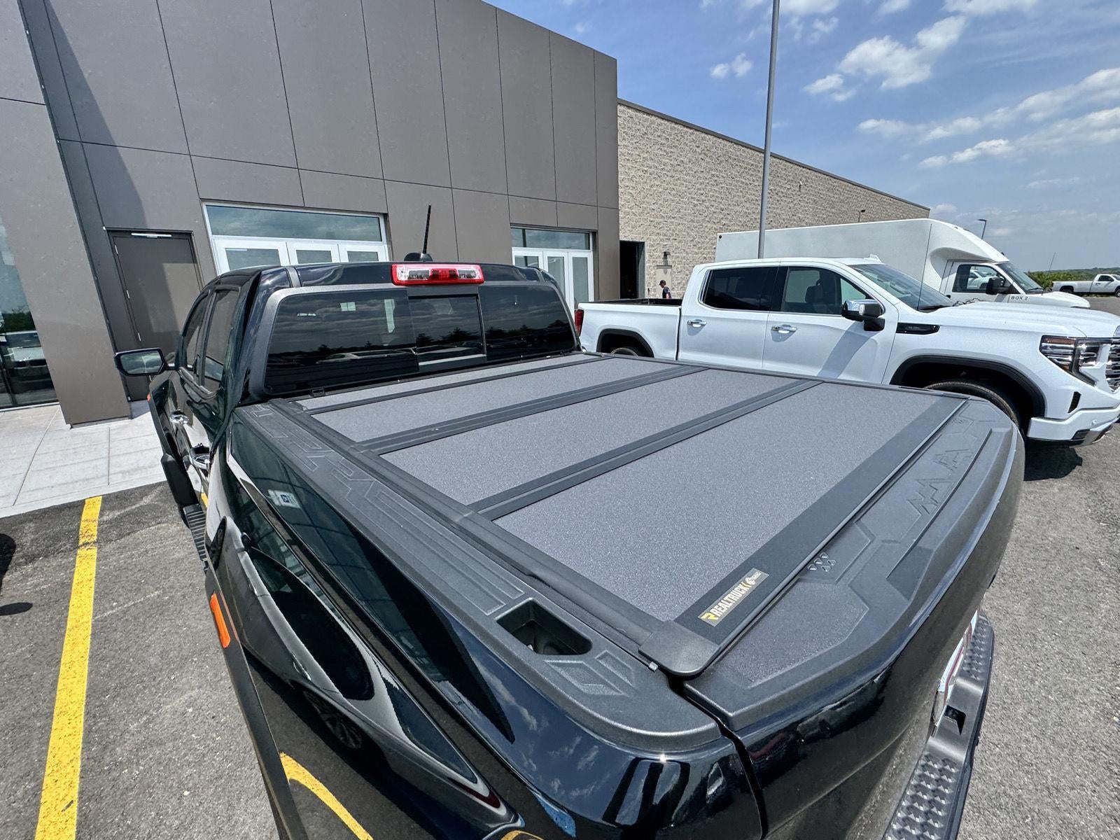 2024 GMC Canyon Denali