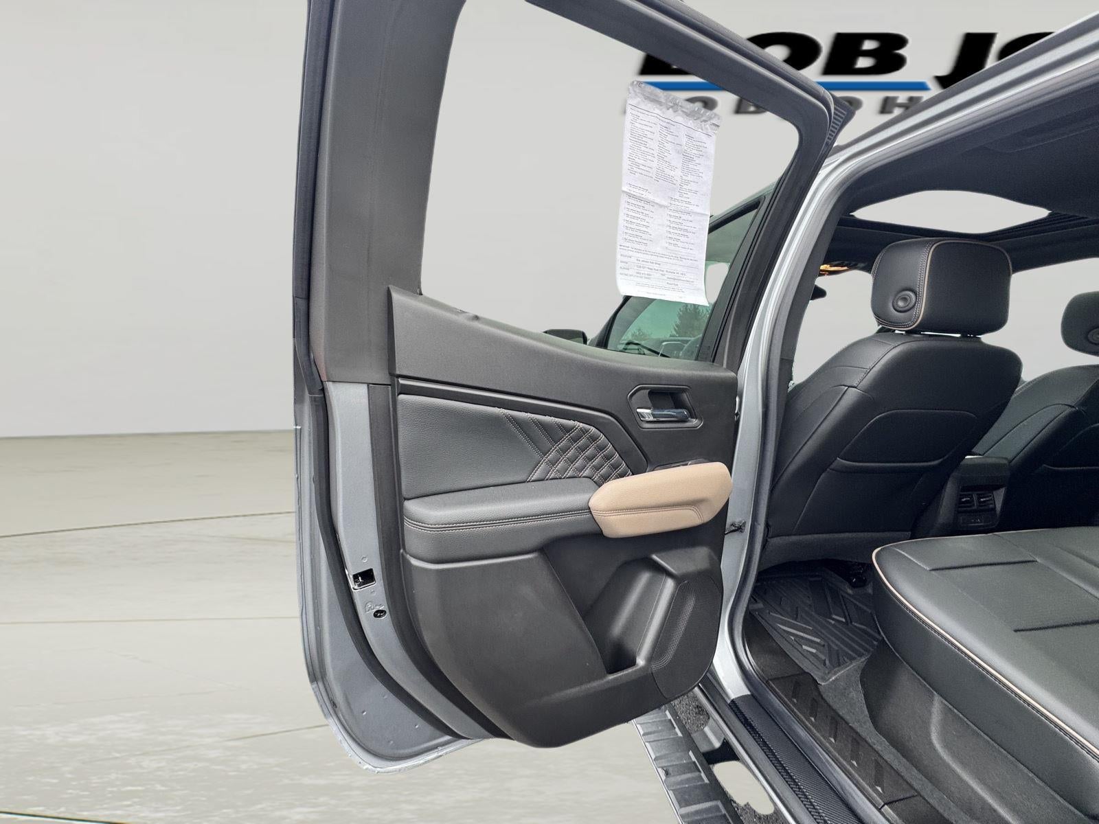 2023 GMC Canyon Denali