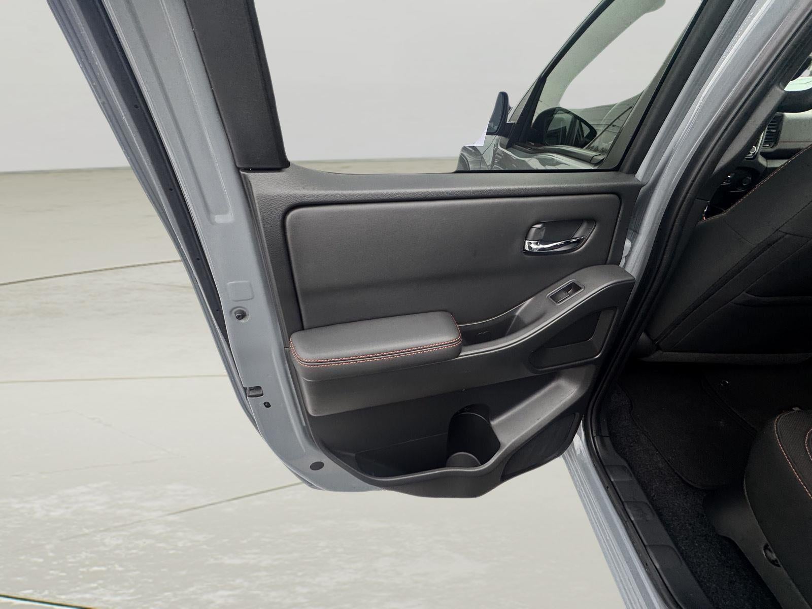 2022 Nissan Frontier Crew Cab S 4x4