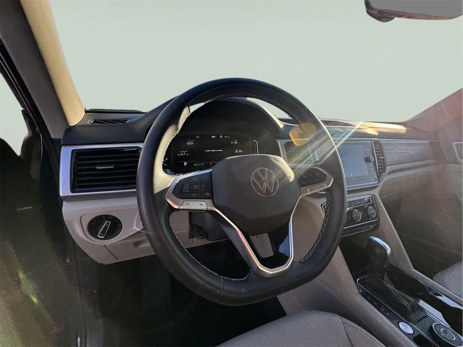 2022 Volkswagen Atlas 3.6L V6 SE w/Technology