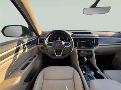 2022 Volkswagen Atlas 3.6L V6 SE w/Technology