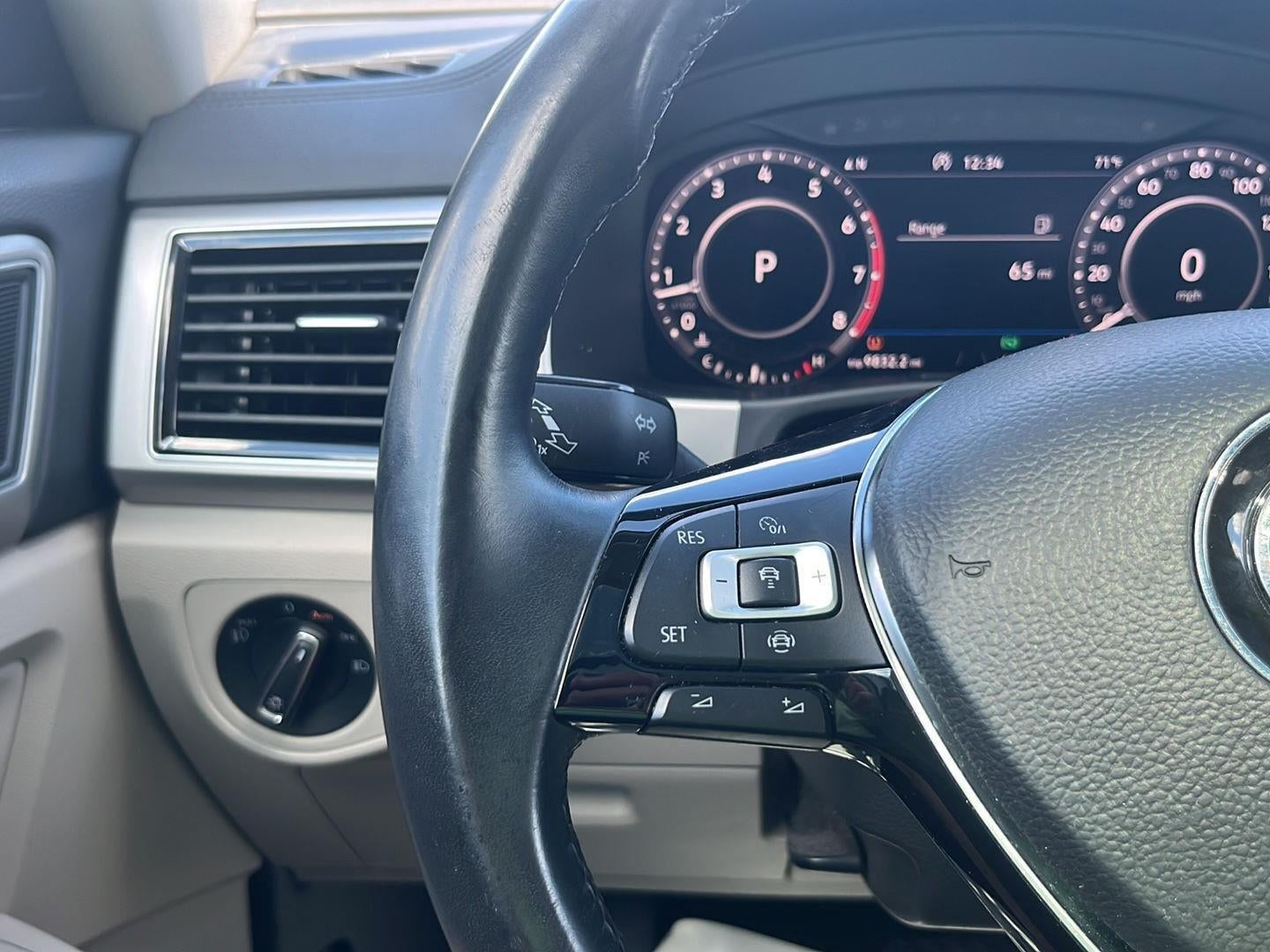 2019 Volkswagen Atlas 3.6L V6 SEL Premium