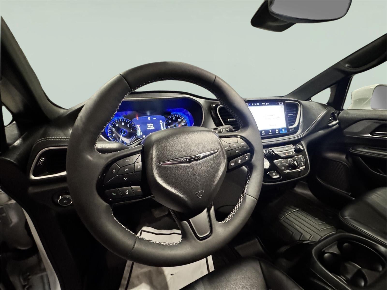 2022 Chrysler Pacifica Touring L AWD