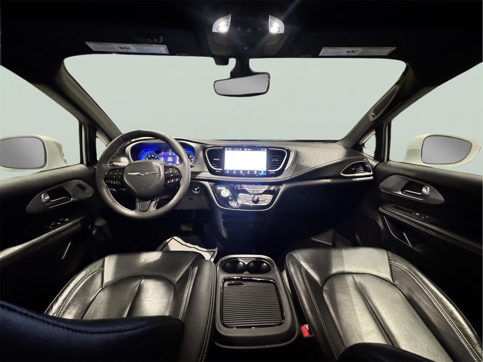 2022 Chrysler Pacifica Touring L AWD