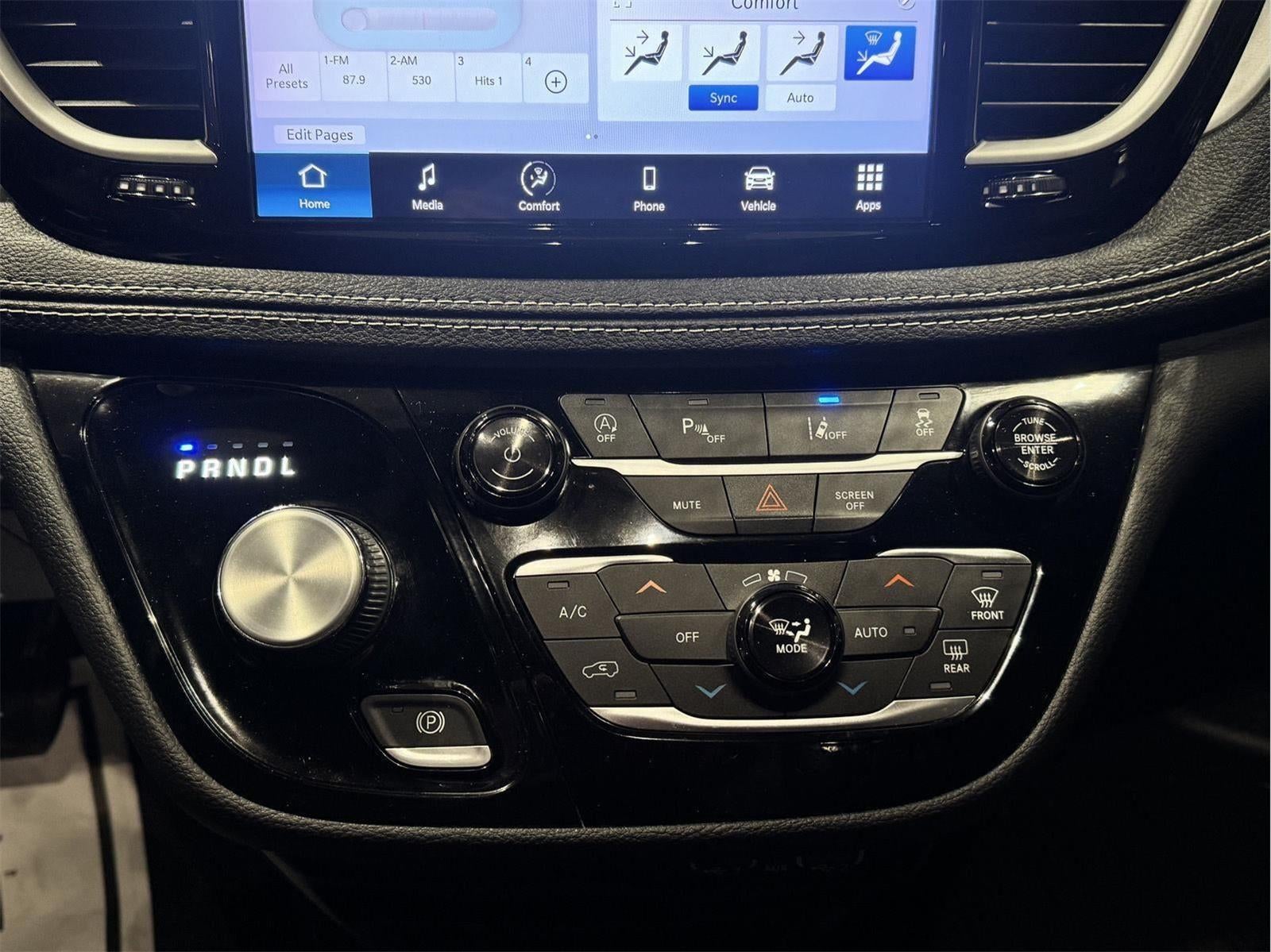 2022 Chrysler Pacifica Touring L AWD