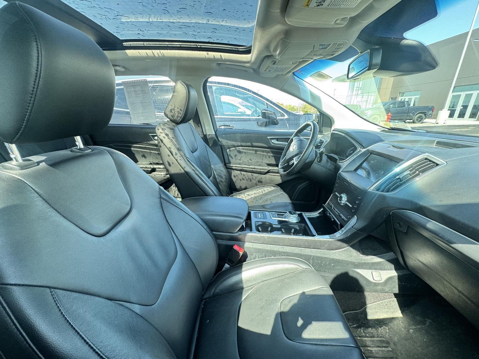 2020 Ford Edge Titanium