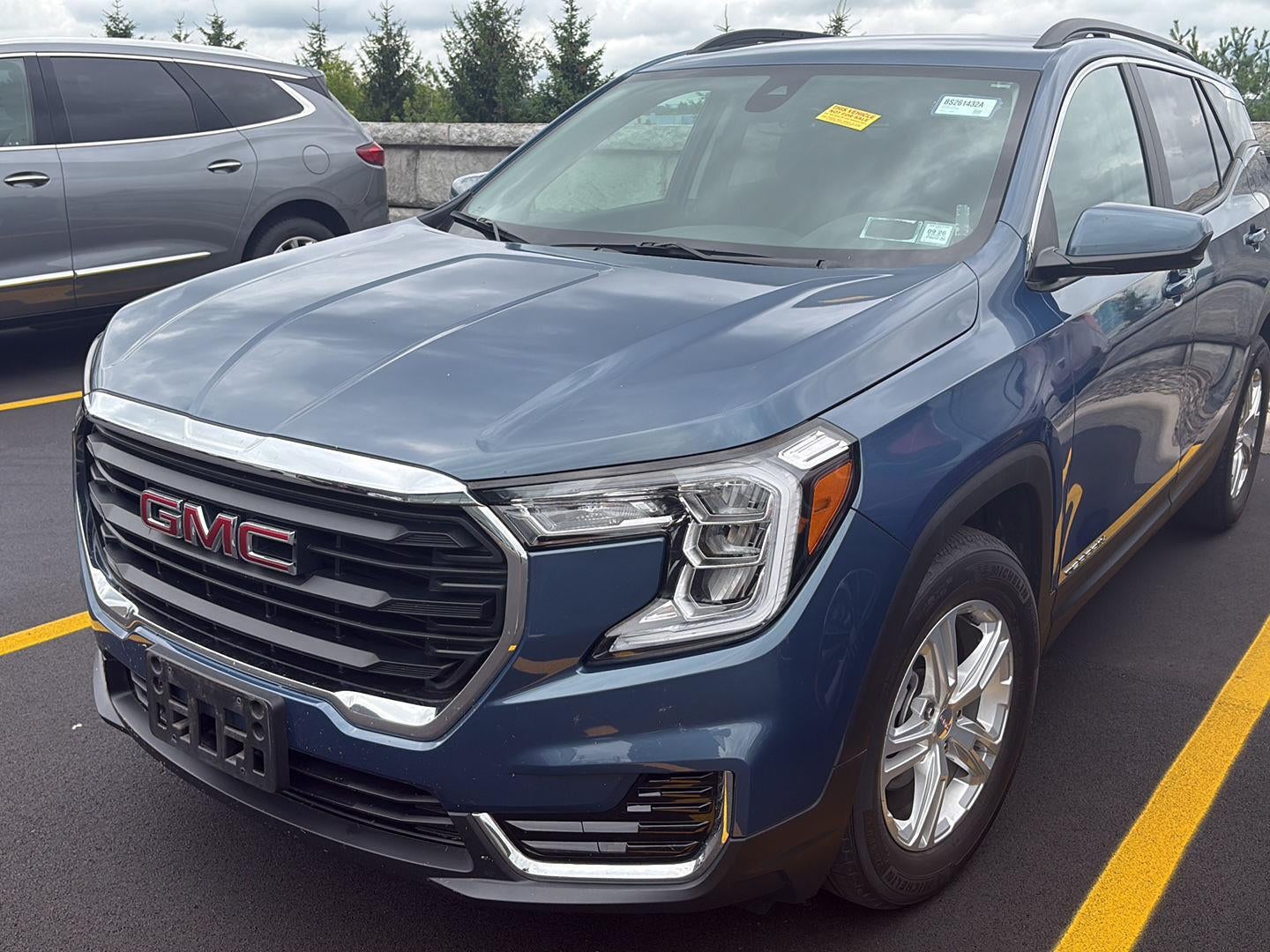 2024 GMC Terrain SLE