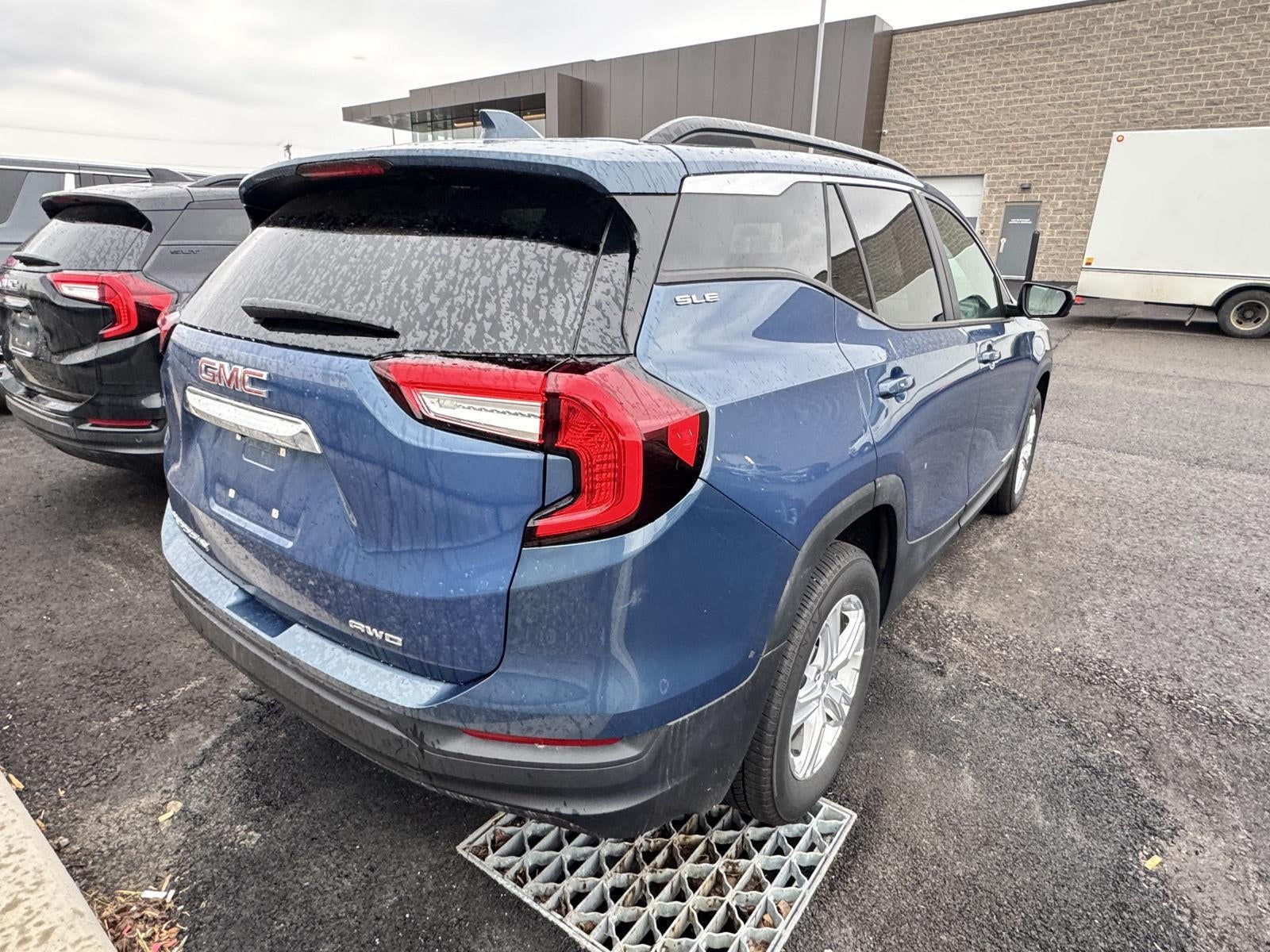 2024 GMC Terrain SLE