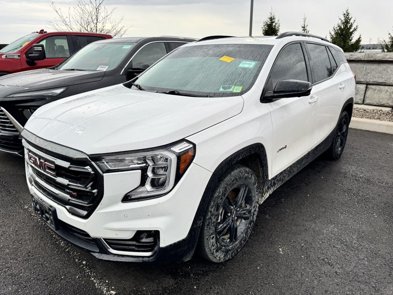 2023 GMC Terrain AT4