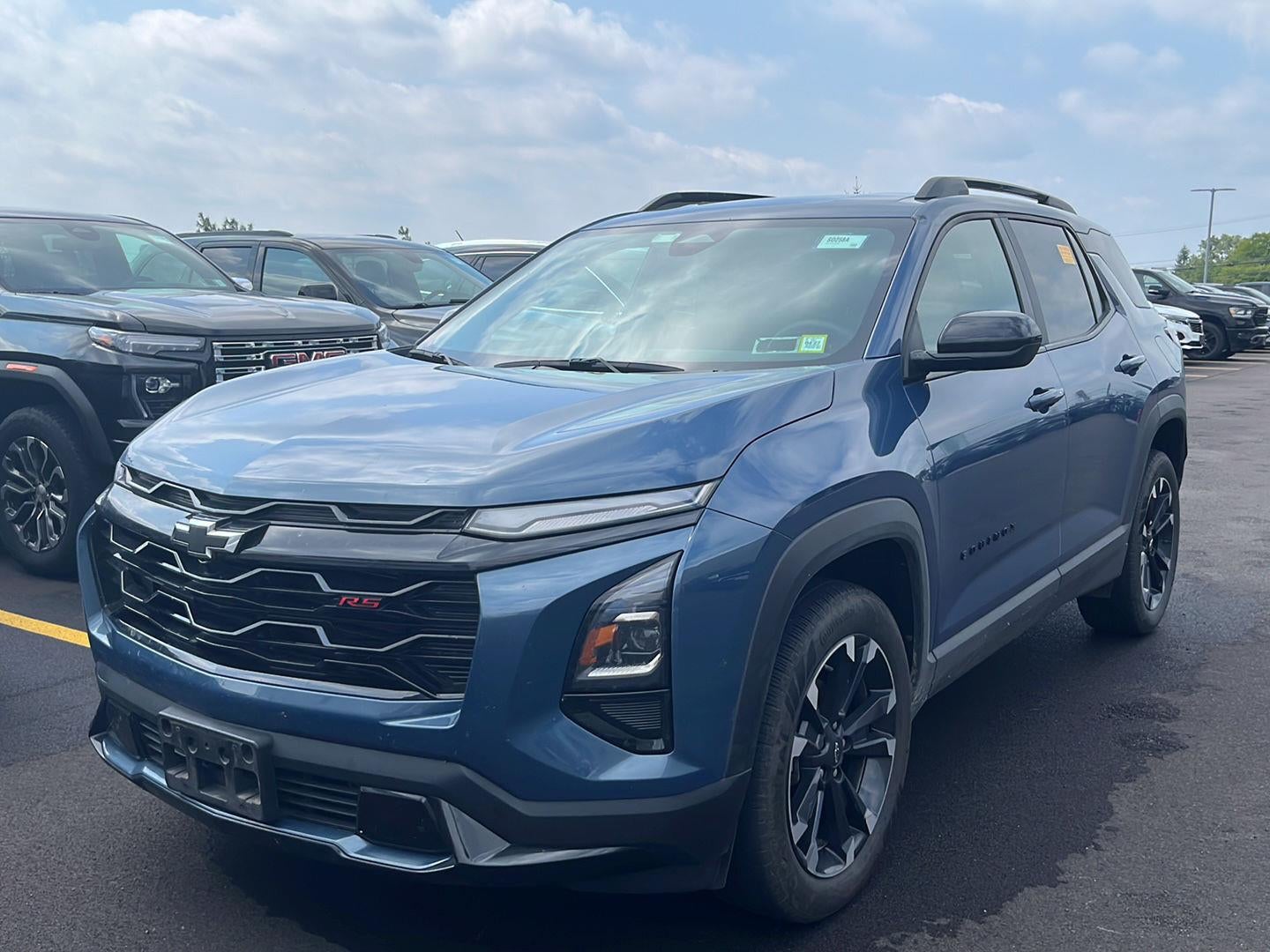 2025 Chevrolet Equinox RS