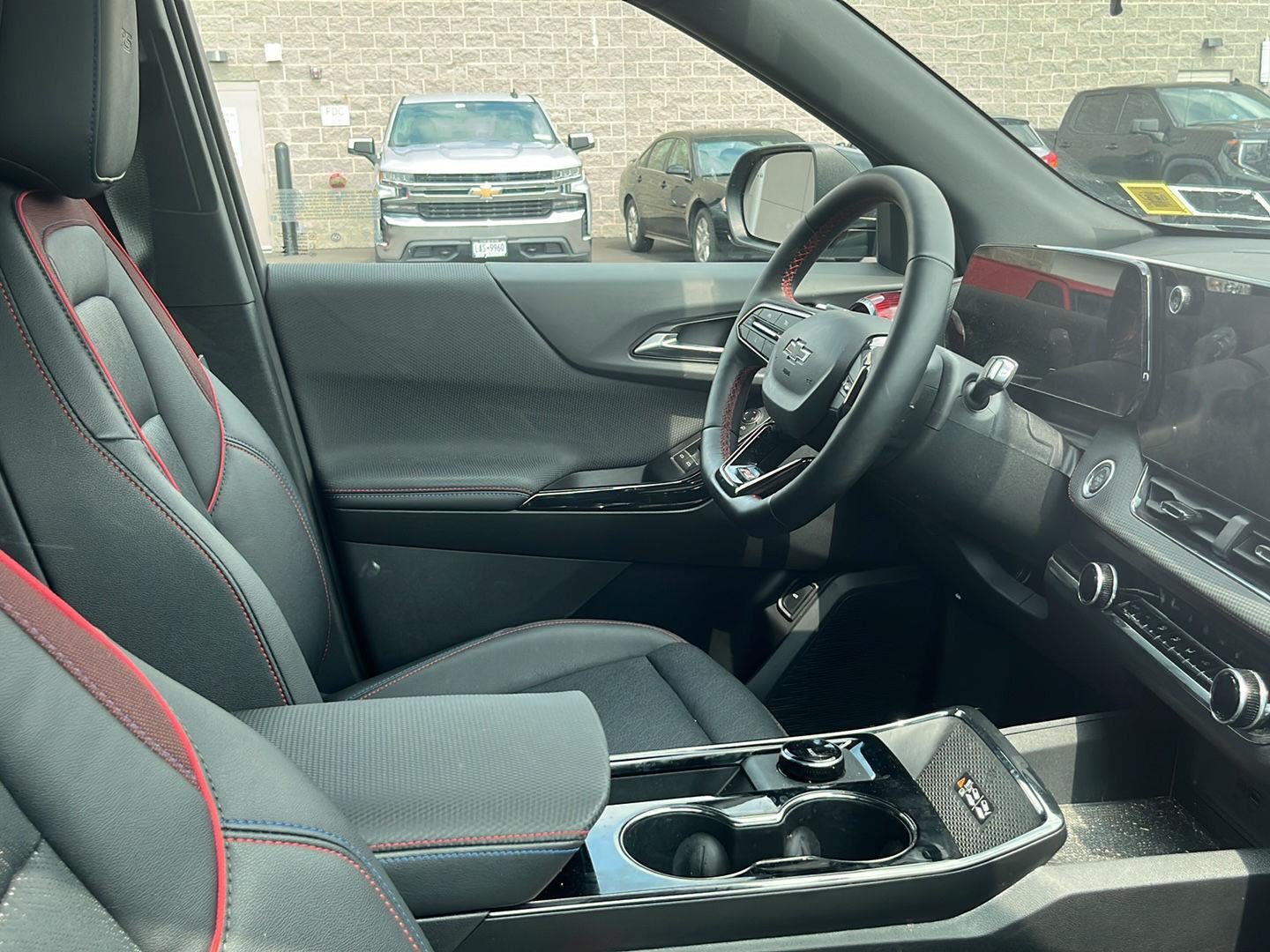 2025 Chevrolet Equinox RS