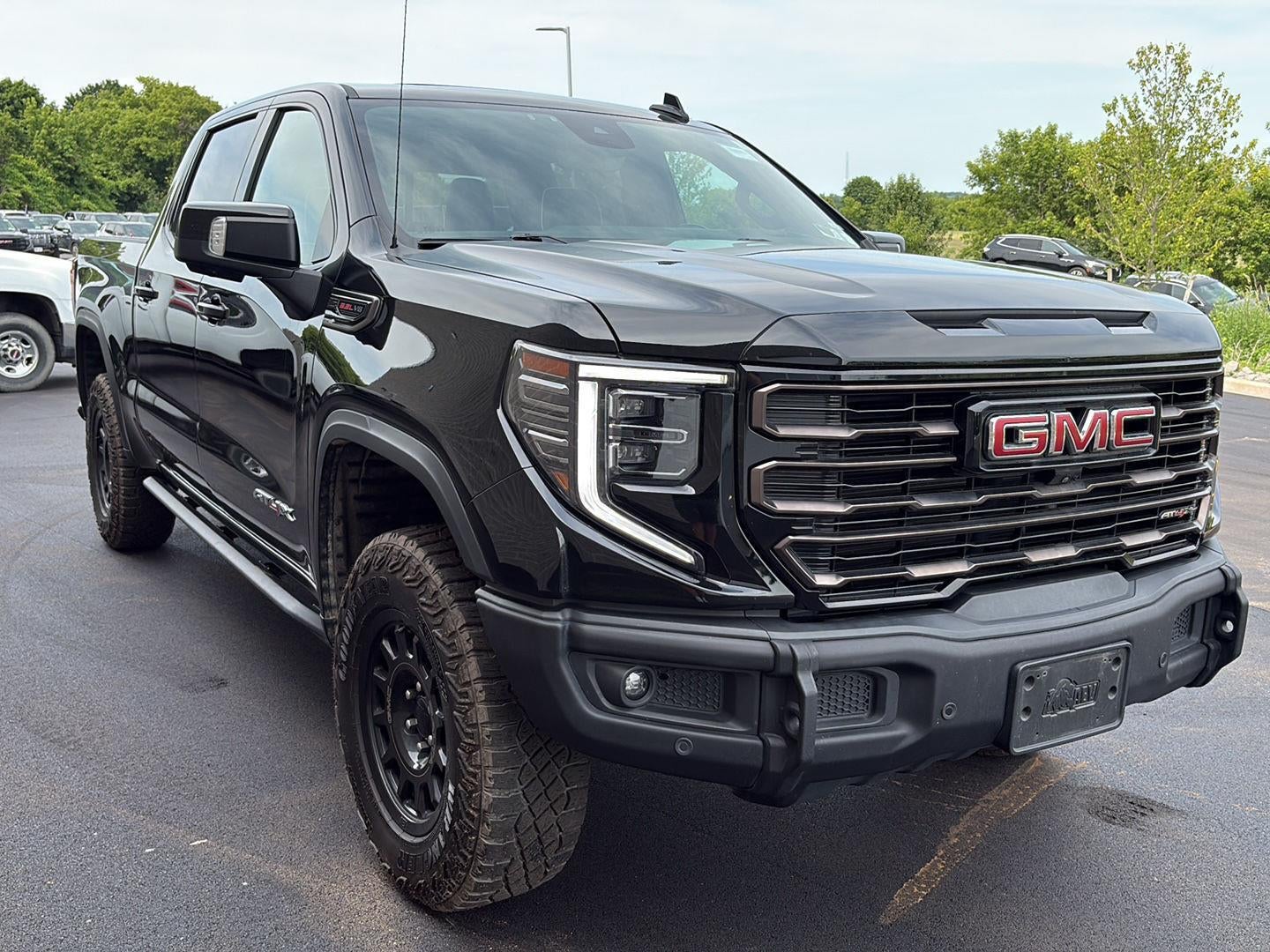 2023 GMC Sierra 1500 AT4X