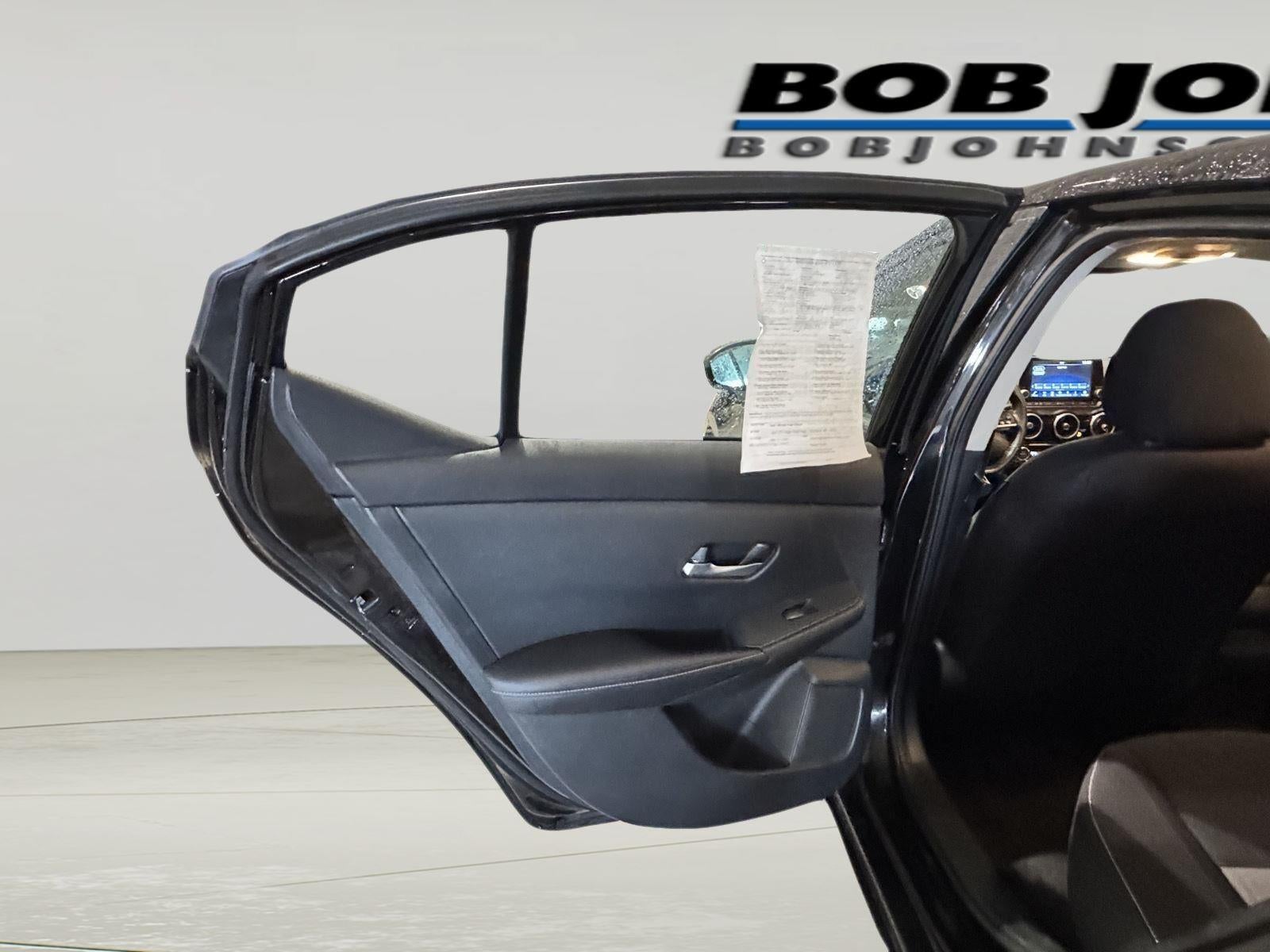 2021 Nissan Sentra SV Xtronic CVT