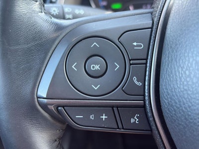 2021 Toyota Camry SE Hybrid