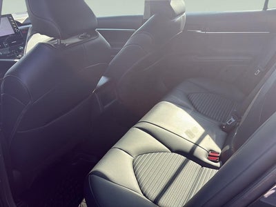 2021 Toyota Camry SE Hybrid