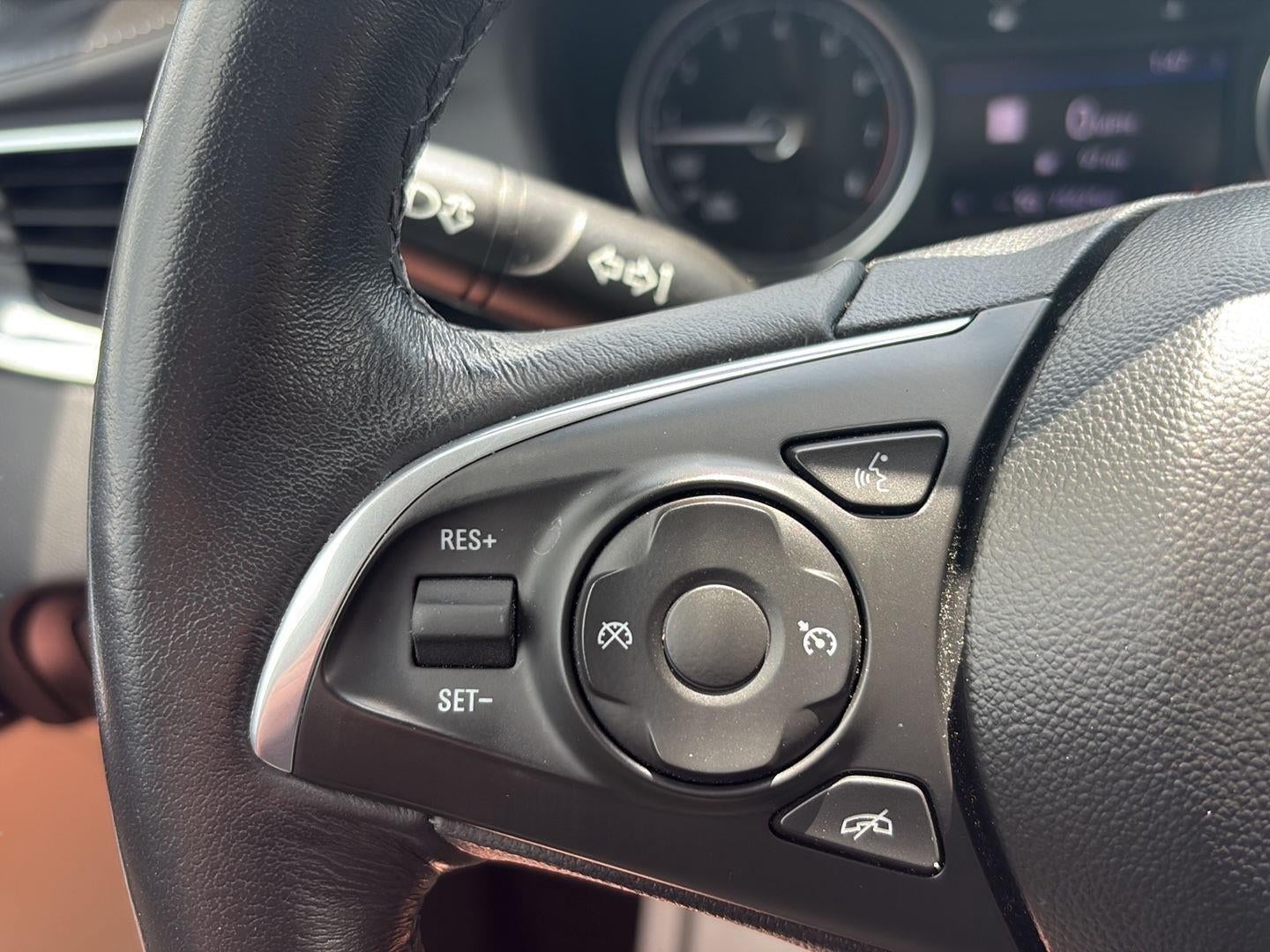 2021 Buick Enclave Essence
