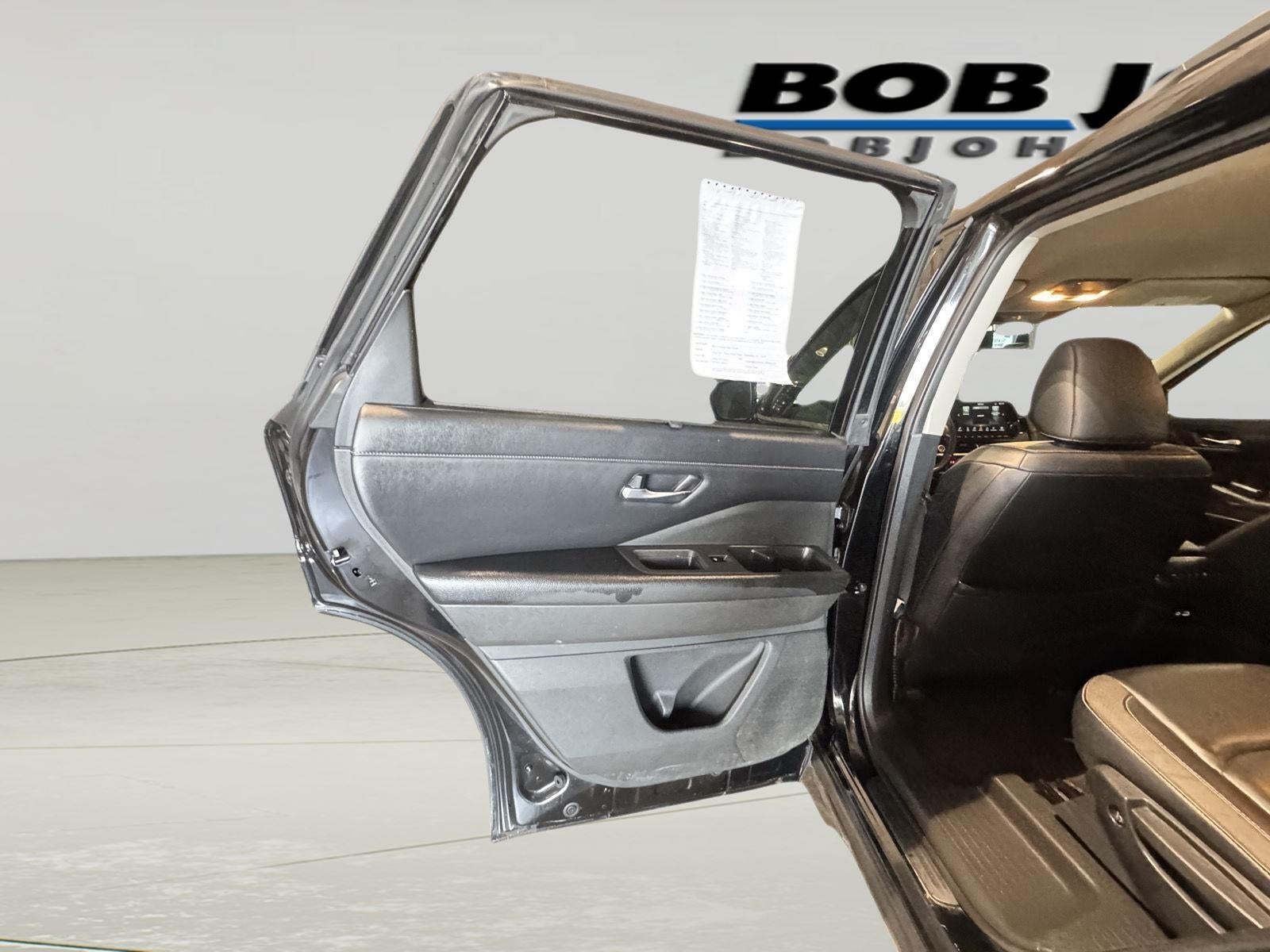 2022 Nissan Pathfinder SL 4WD