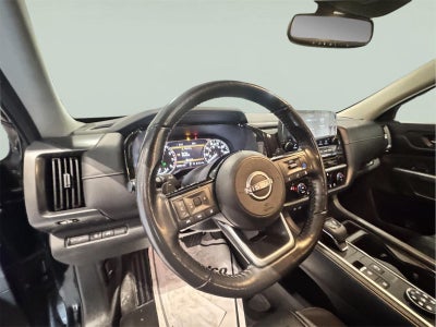 2022 Nissan Pathfinder SL 4WD