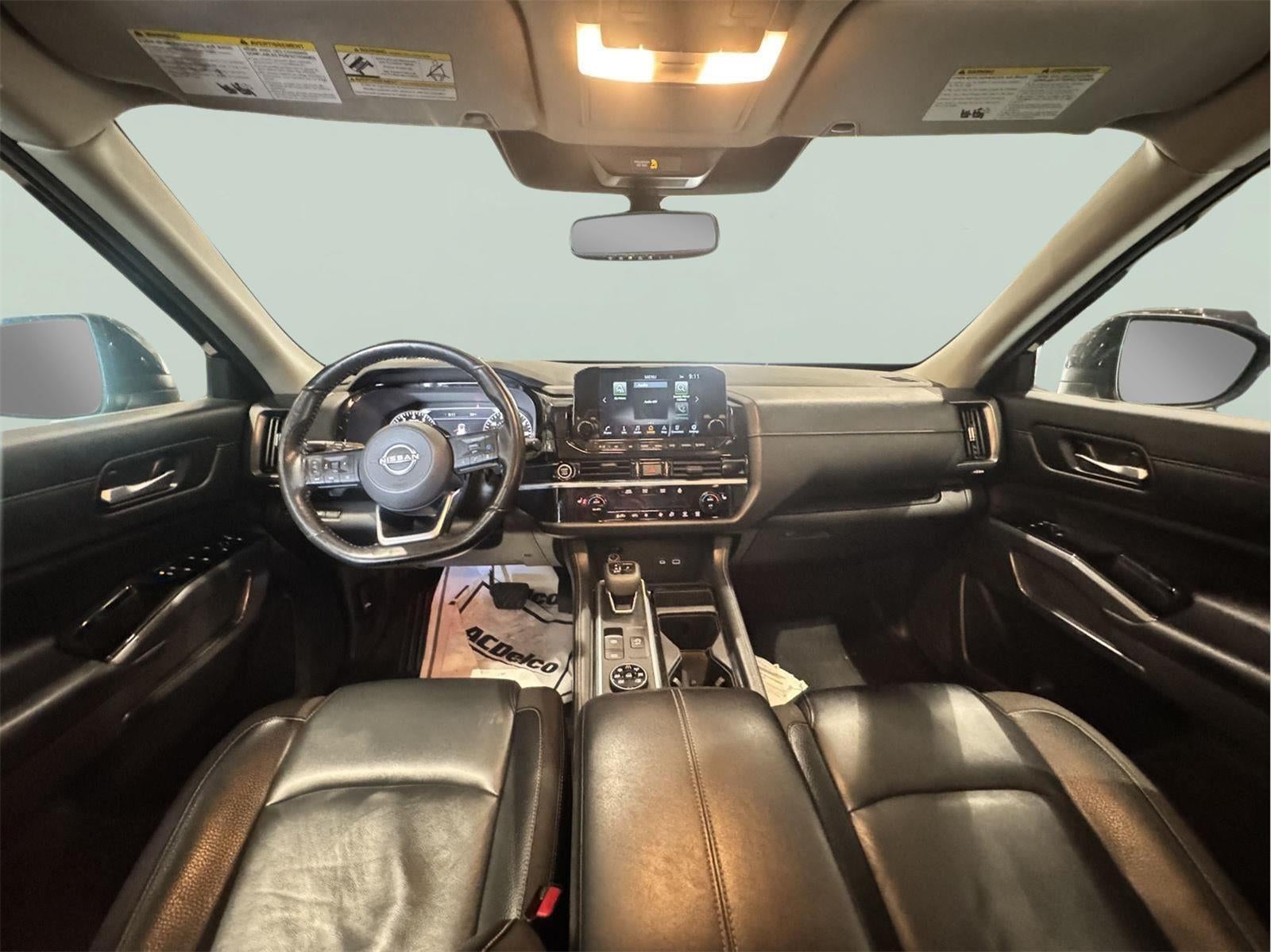 2022 Nissan Pathfinder SL 4WD