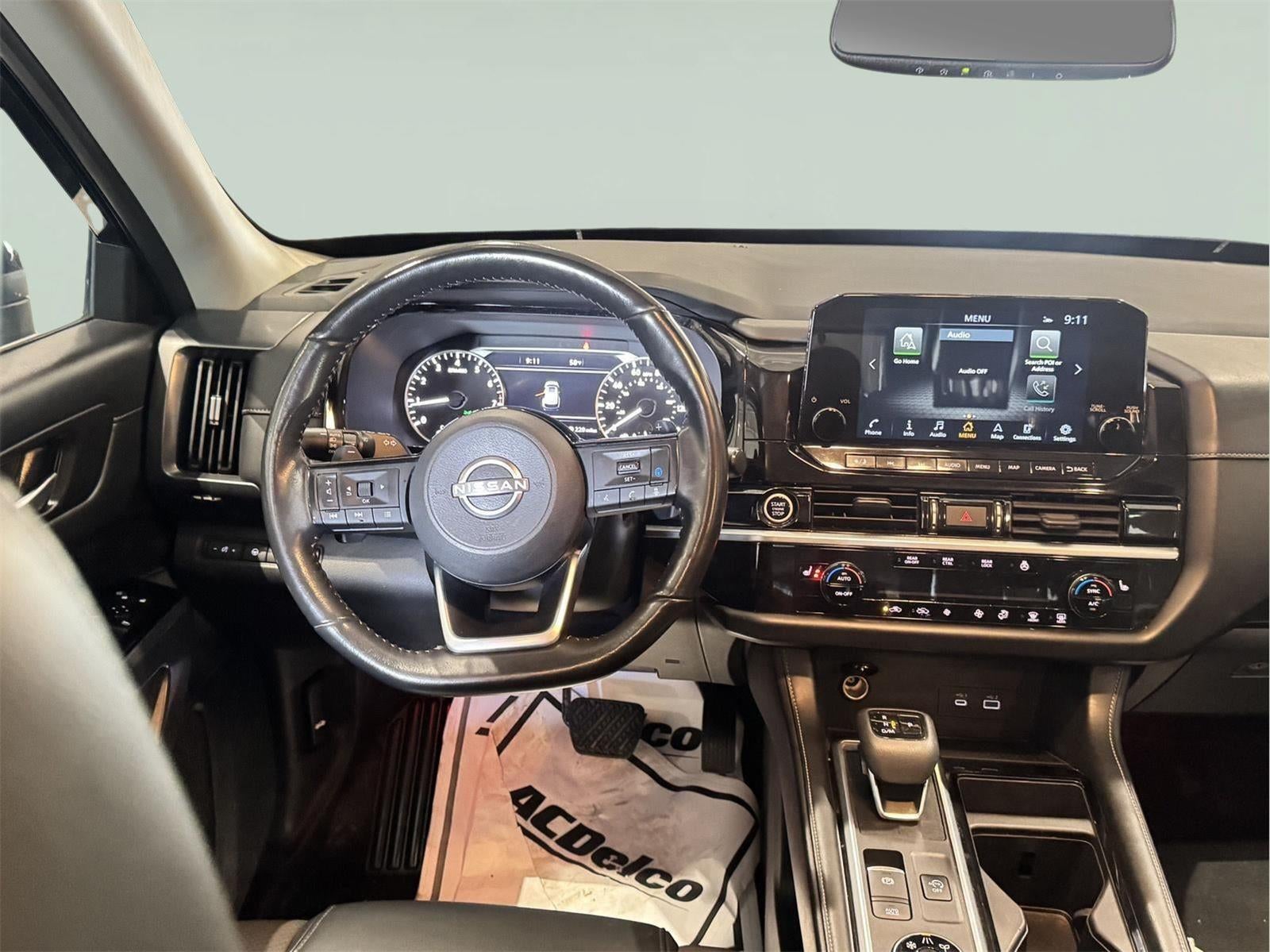 2022 Nissan Pathfinder SL 4WD