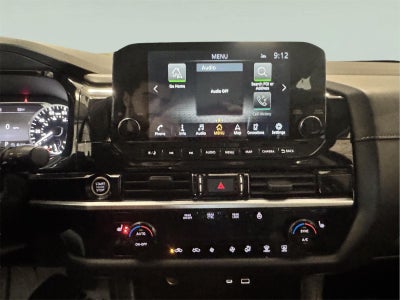 2022 Nissan Pathfinder SL 4WD