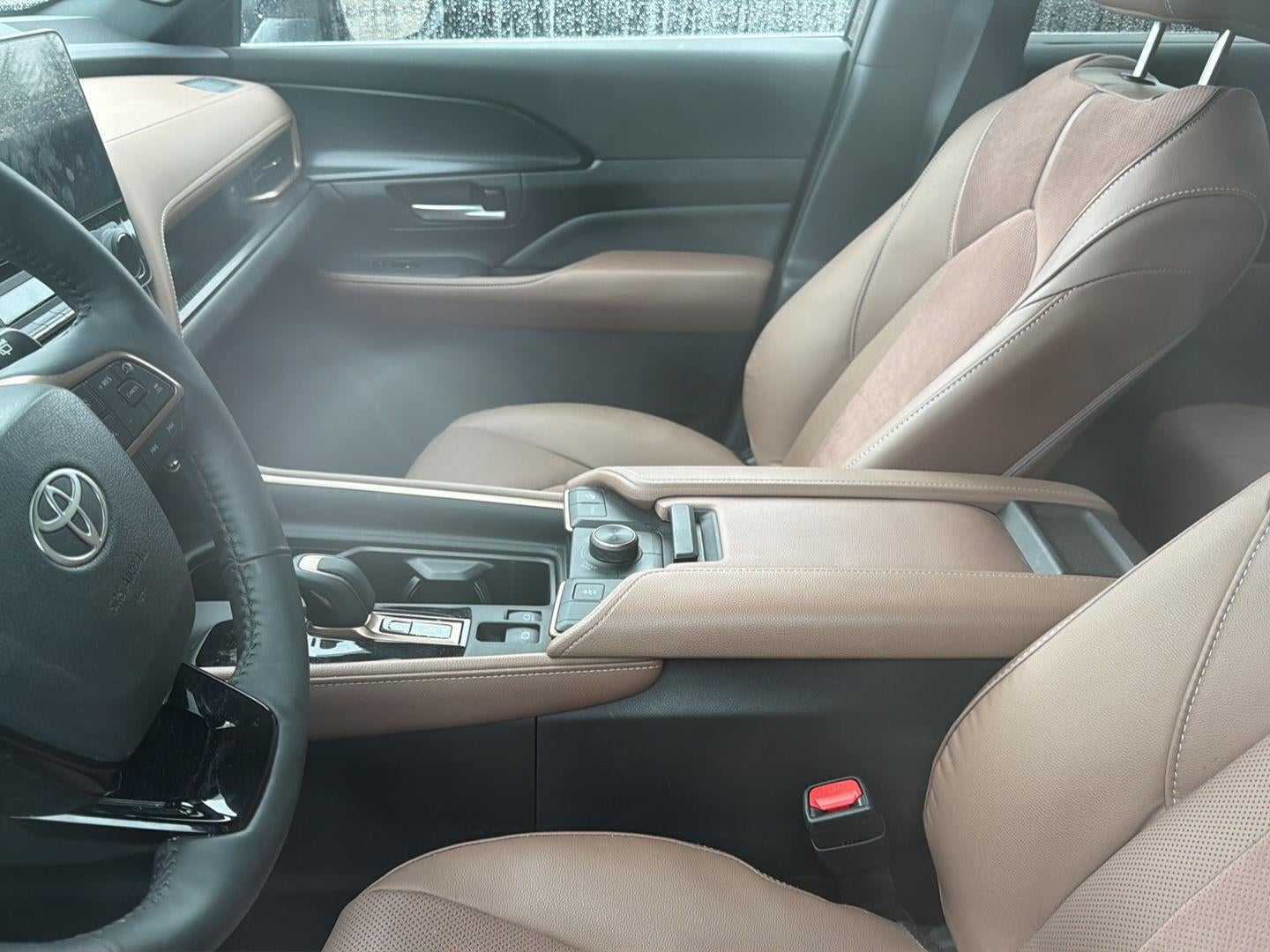 2025 Toyota Grand Highlander Hybrid Platinum MAX