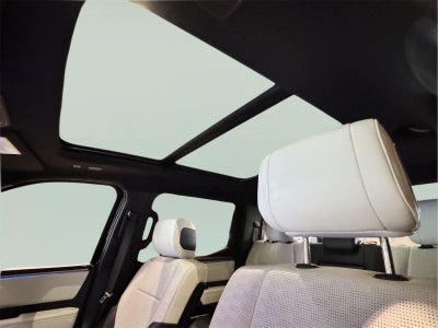 2022 Toyota Tundra Hybrid Capstone
