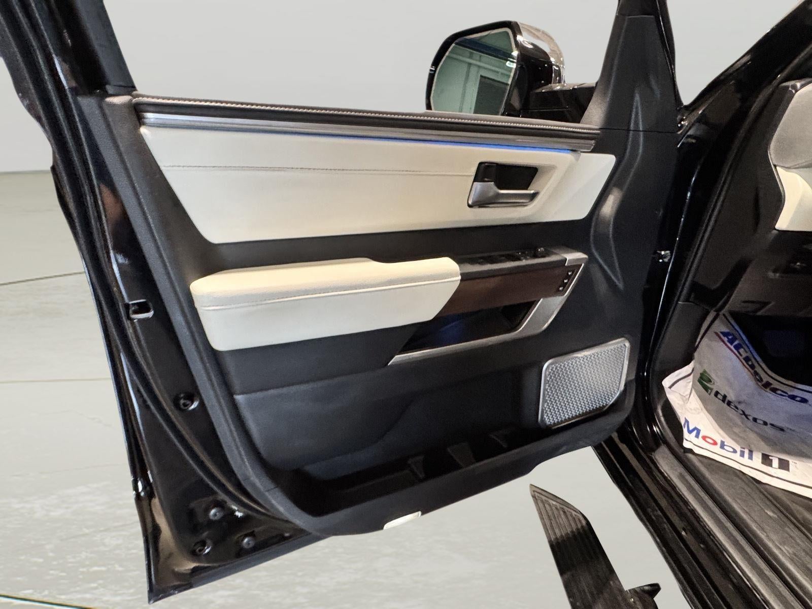 2022 Toyota Tundra Hybrid Capstone