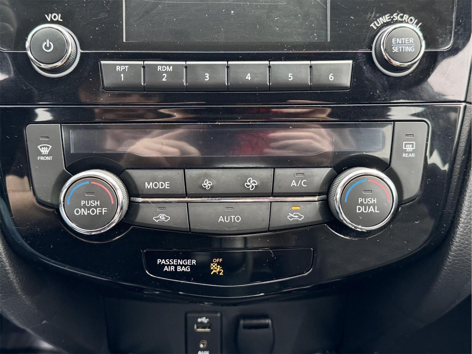 2018 Nissan Rogue Sport SV