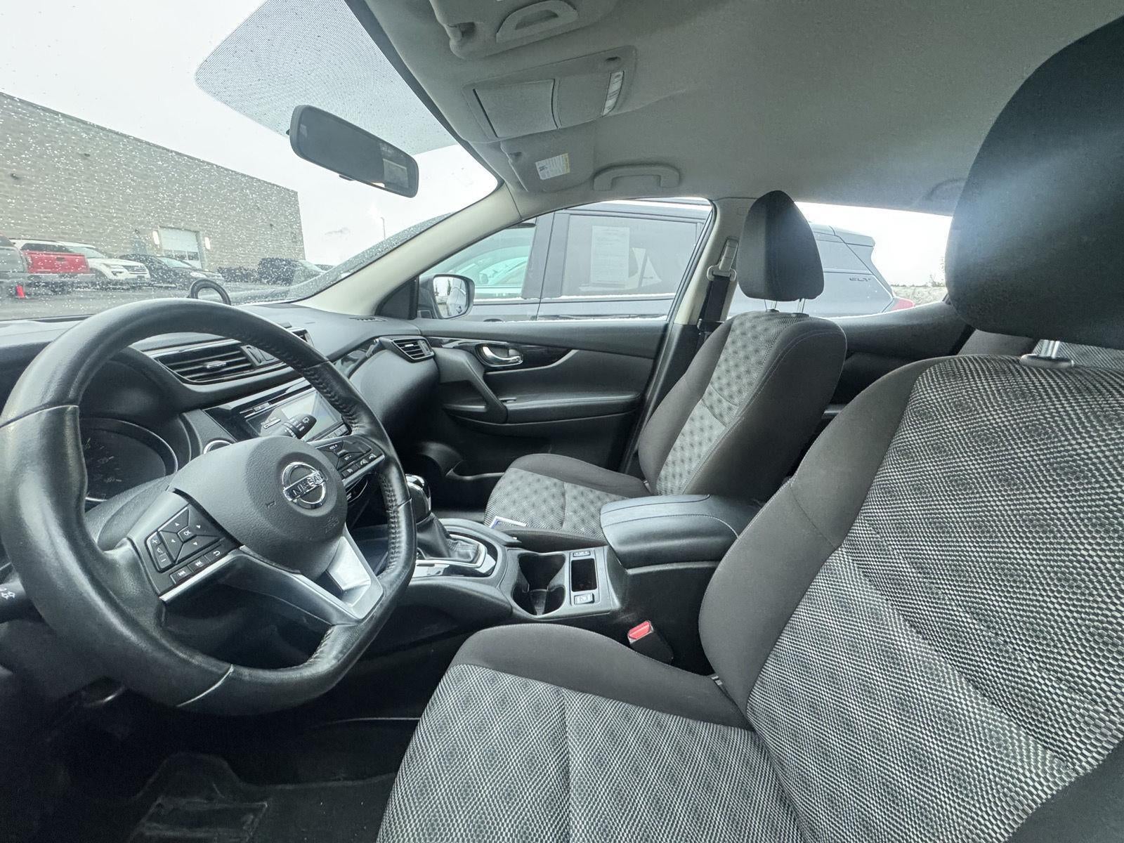 2018 Nissan Rogue Sport SV