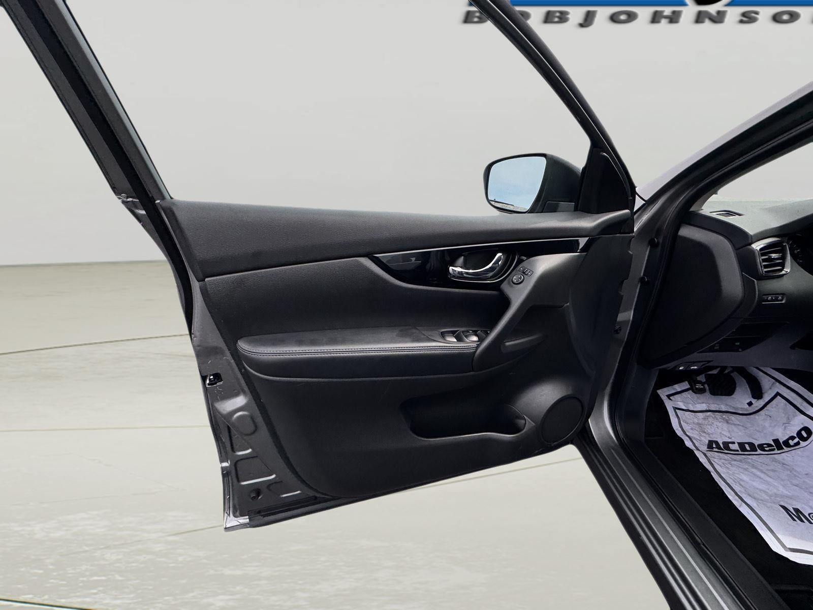 2018 Nissan Rogue Sport SV