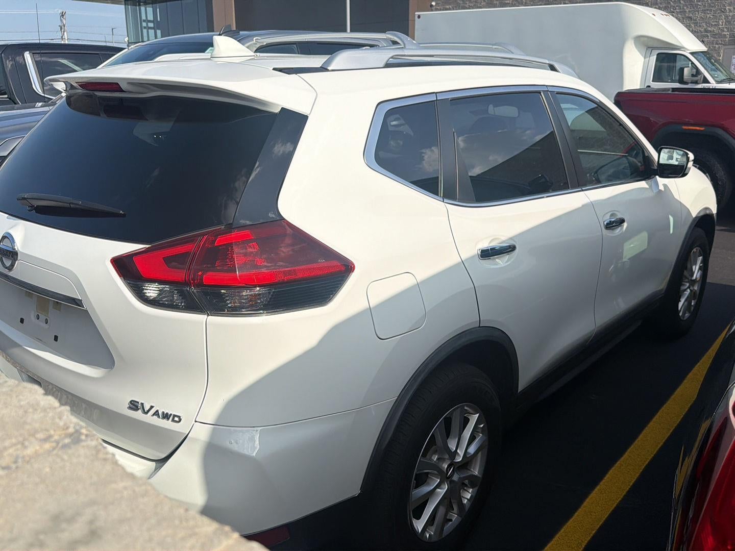 2020 Nissan Rogue SV