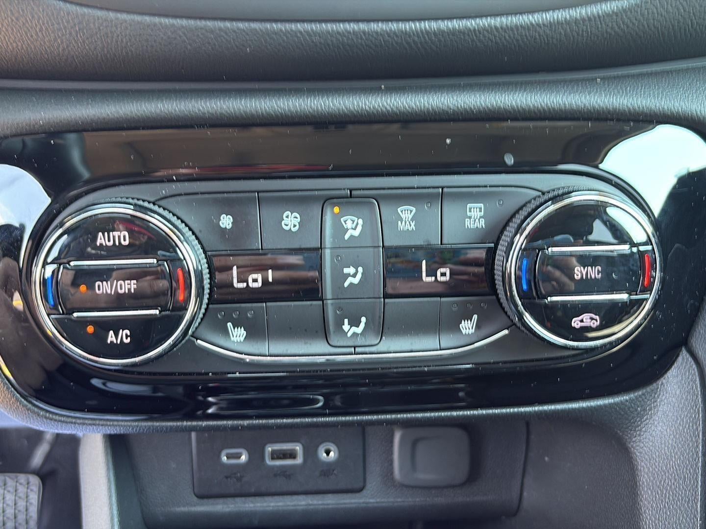 2023 Buick Encore GX Essence