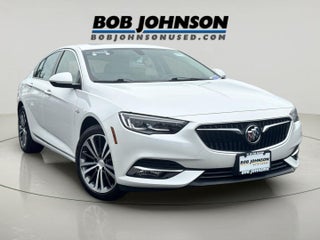 2018 Buick Regal Sportback Essence