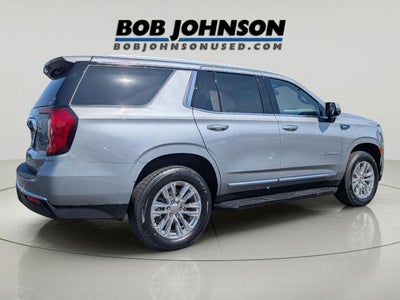 2023 GMC Yukon SLT