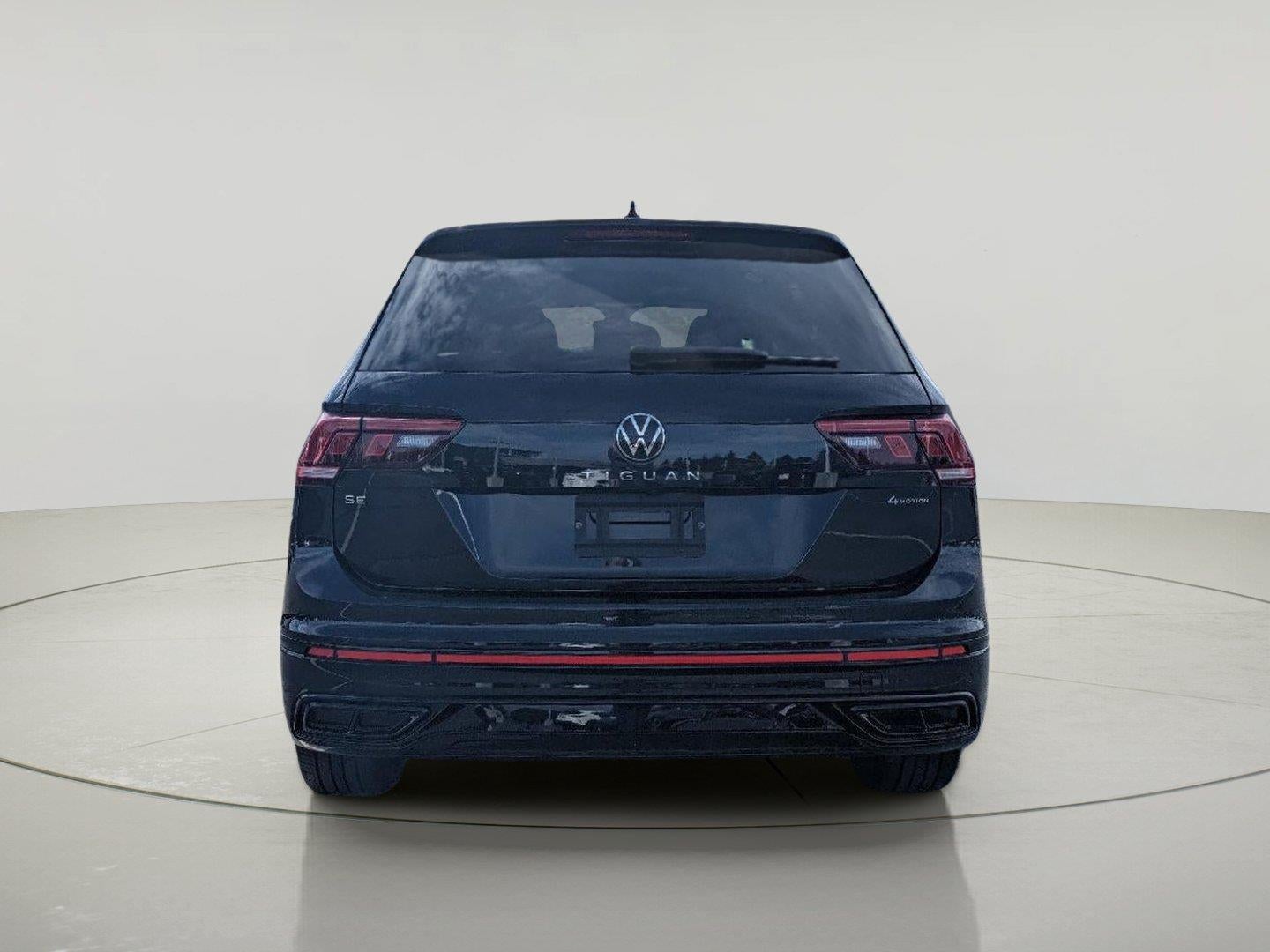 2022 Volkswagen Tiguan SE R-Line Black