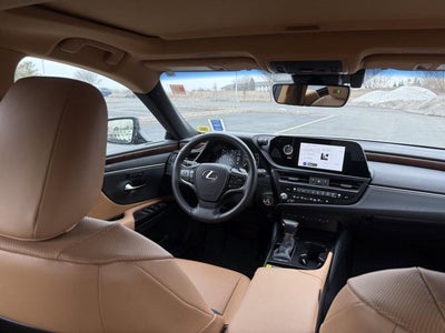 2023 Lexus ES ES 250