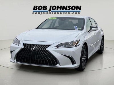 2023 Lexus ES 250 AWD Base