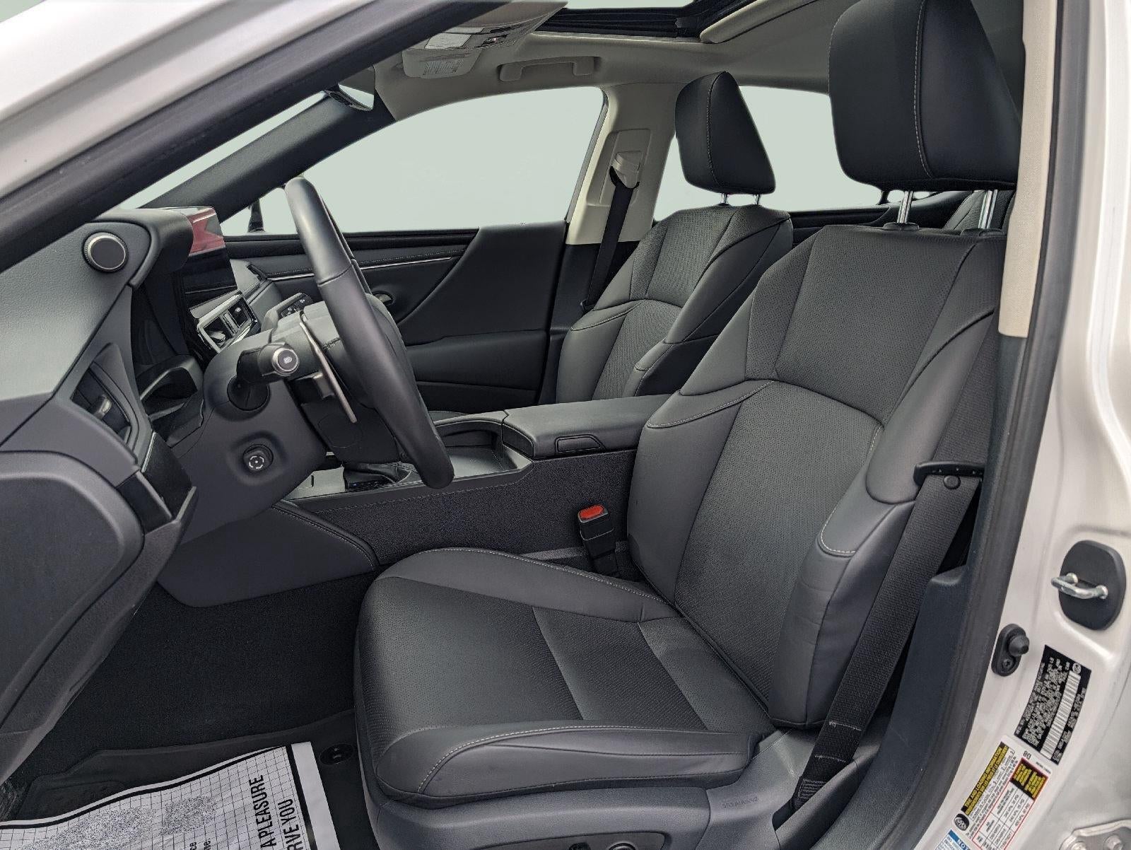 2024 Lexus ES 250 AWD