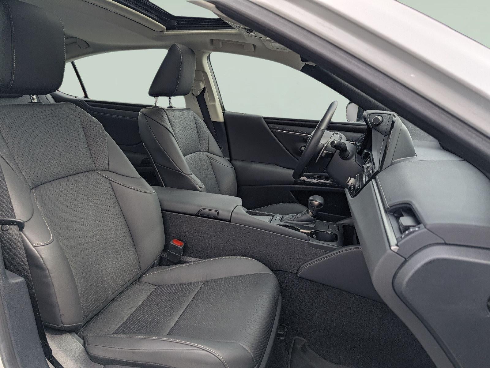 2024 Lexus ES 250 AWD