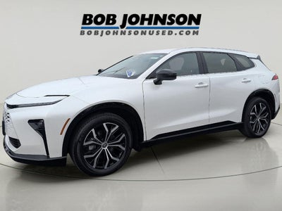 2025 Toyota Crown Signia XLE