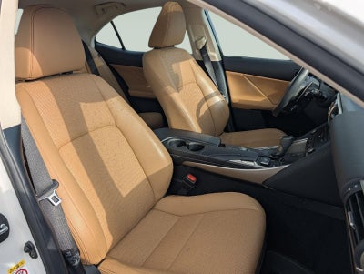 2018 Lexus Is IS 300