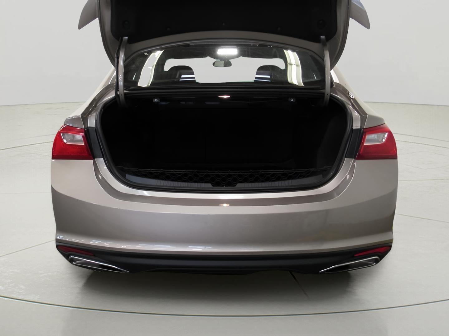 2022 Chevrolet Malibu RS