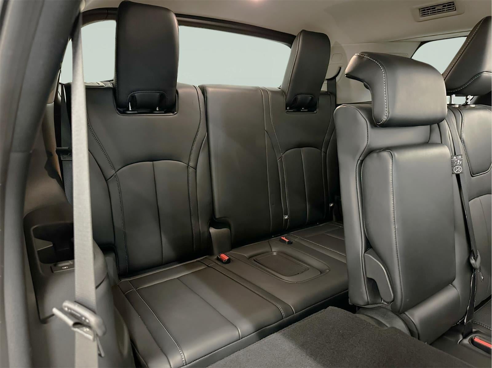 2023 INFINITI QX60 PURE