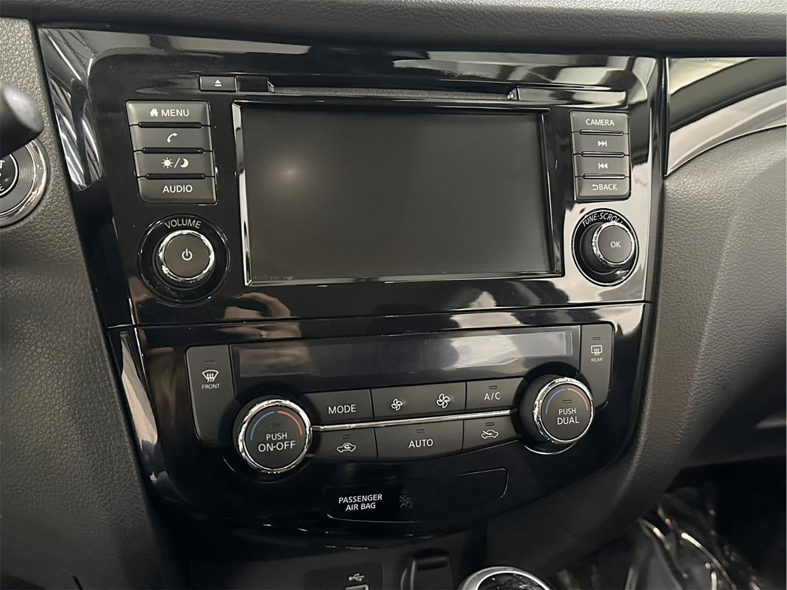 2020 Nissan Rogue Sport SV