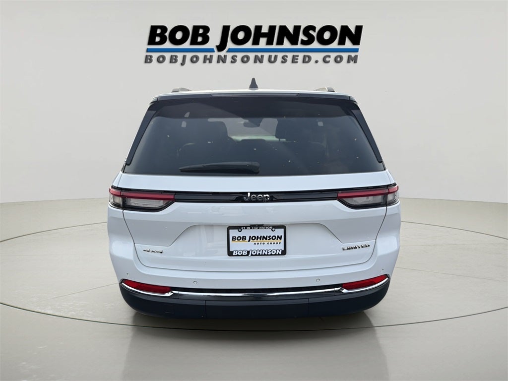 2022 Jeep Grand Cherokee Limited CARBRAVO!